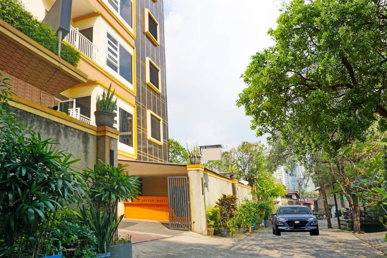 Collection O 91380 Golden Mansion Hotel Jakarta Bagian luar foto